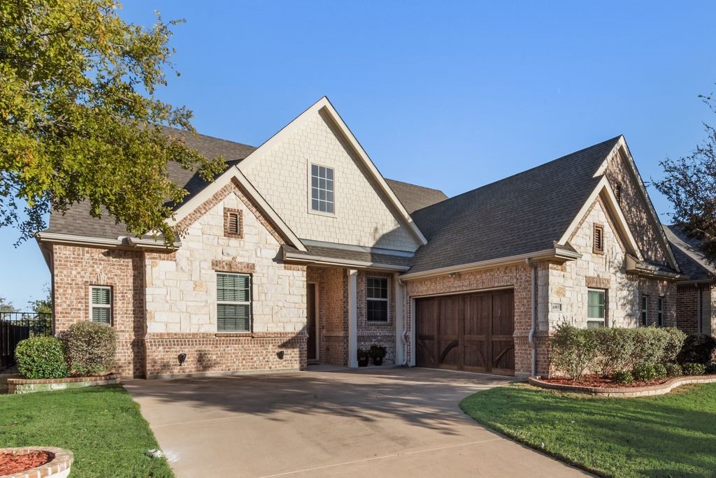 6915 Clayton Nicholas Court Arlington TX 76001