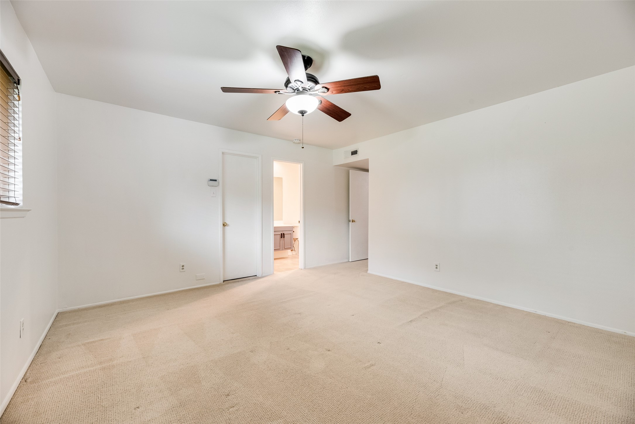 6622 Leameadow Drive Dallas TX 75248