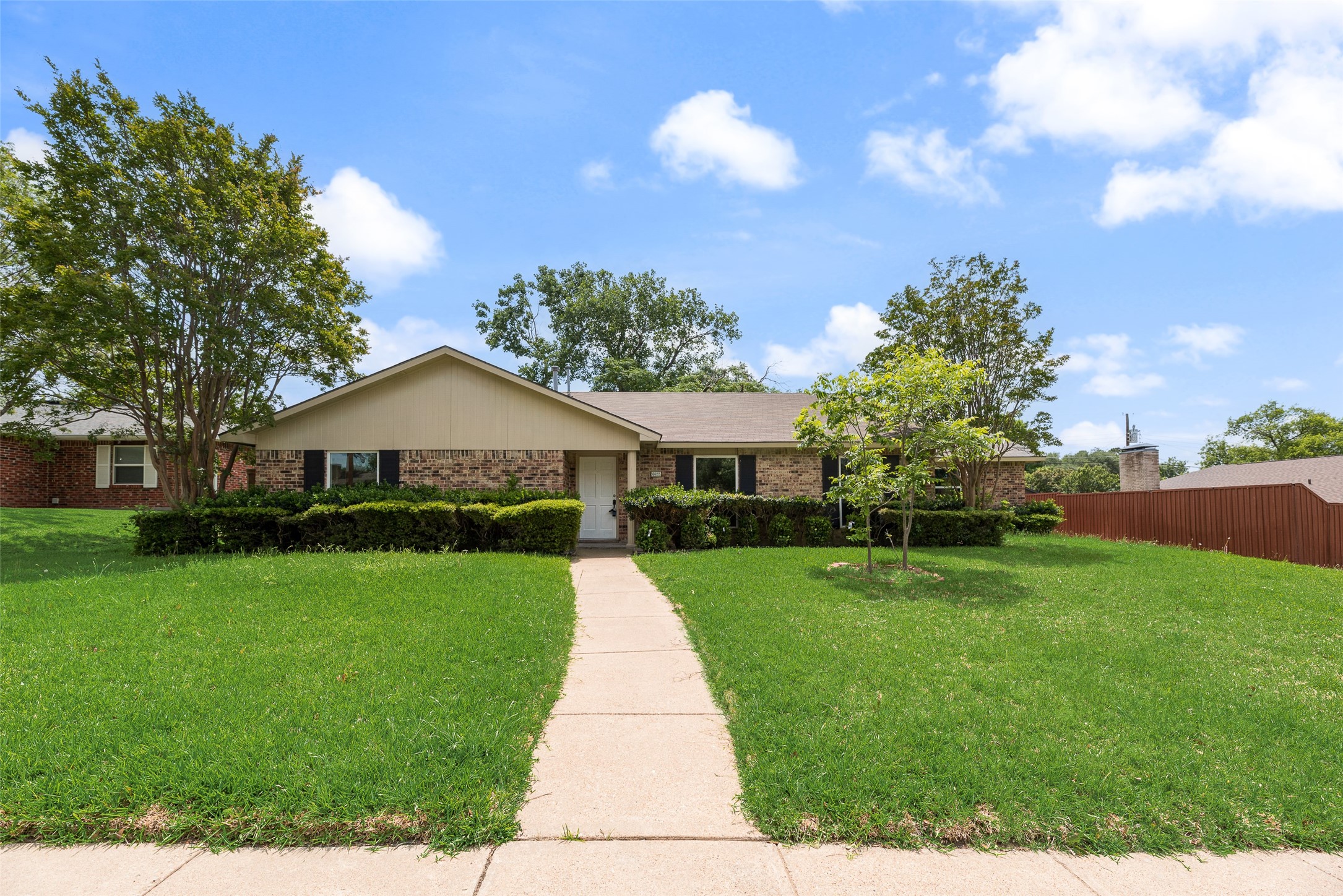 6622 Leameadow Drive Dallas TX 75248