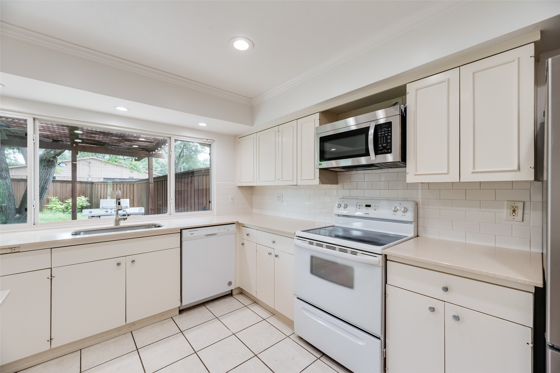 6622 Leameadow Drive Dallas TX 75248
