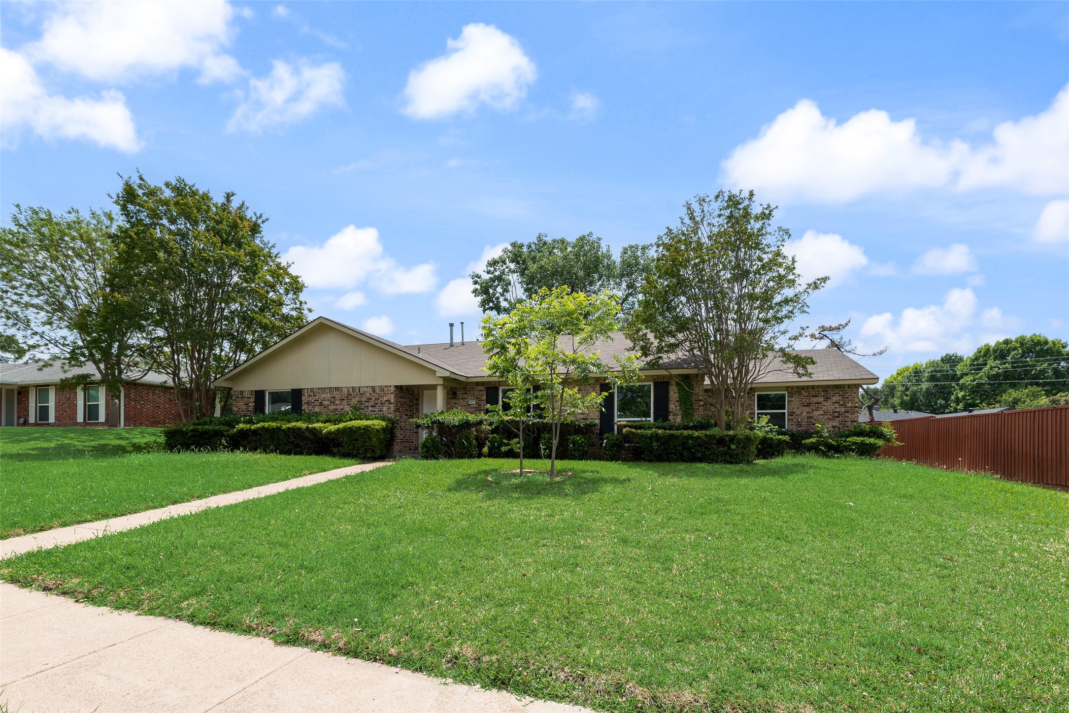 6622 Leameadow Drive Dallas TX 75248