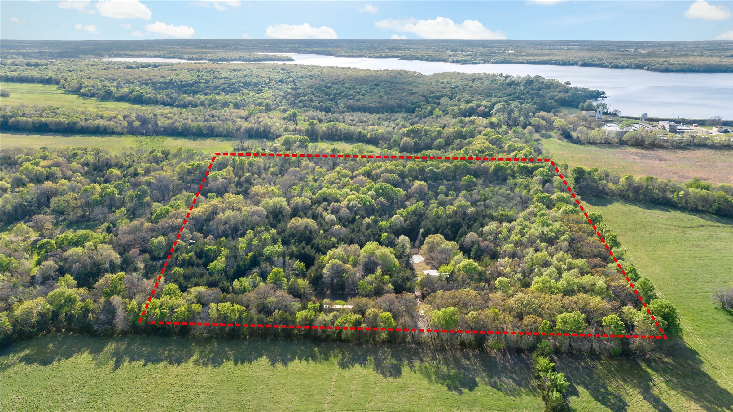 394 County Road 32900 Paris TX 75460