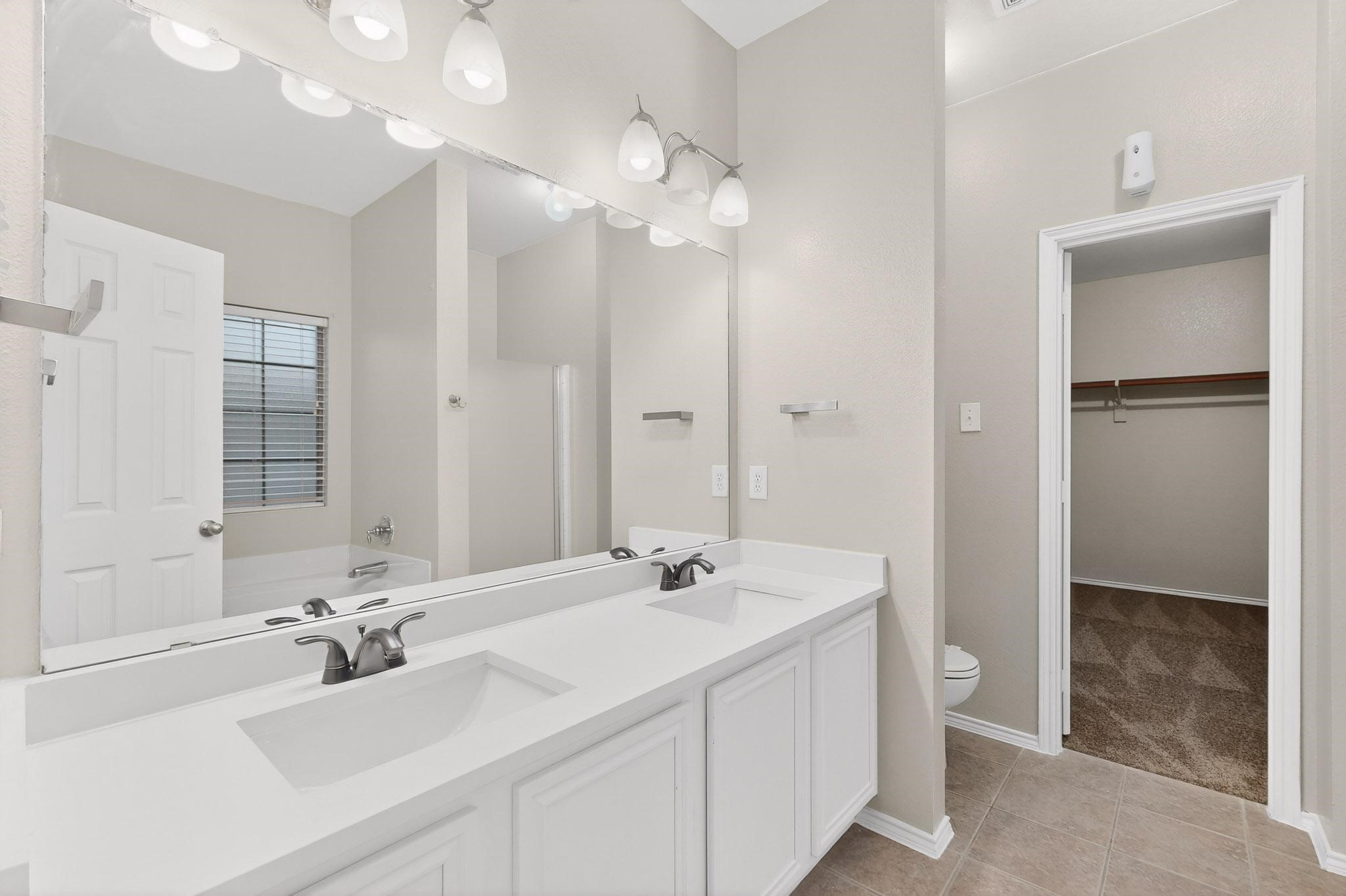 1088 Appaloosa Circle Fort Worth TX 76179