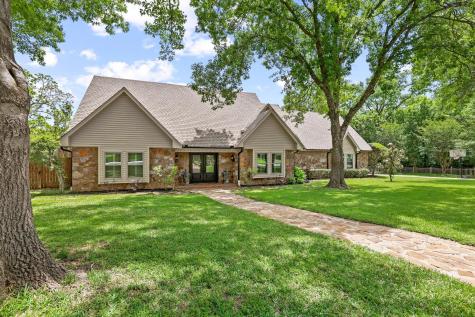 80 River Hills Drive Denison TX 75020