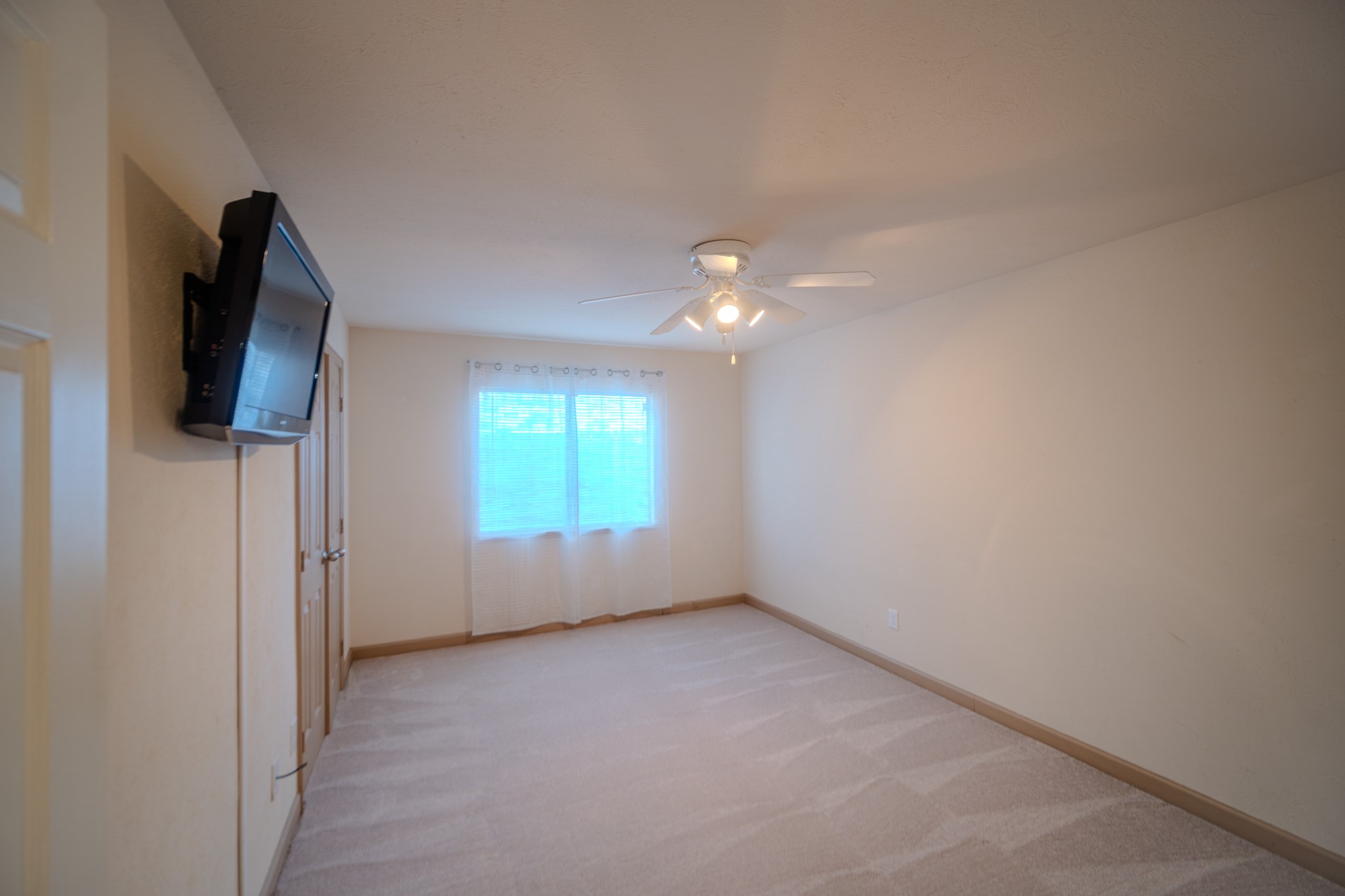 6802 Blackberry Drive Arlington TX 76016