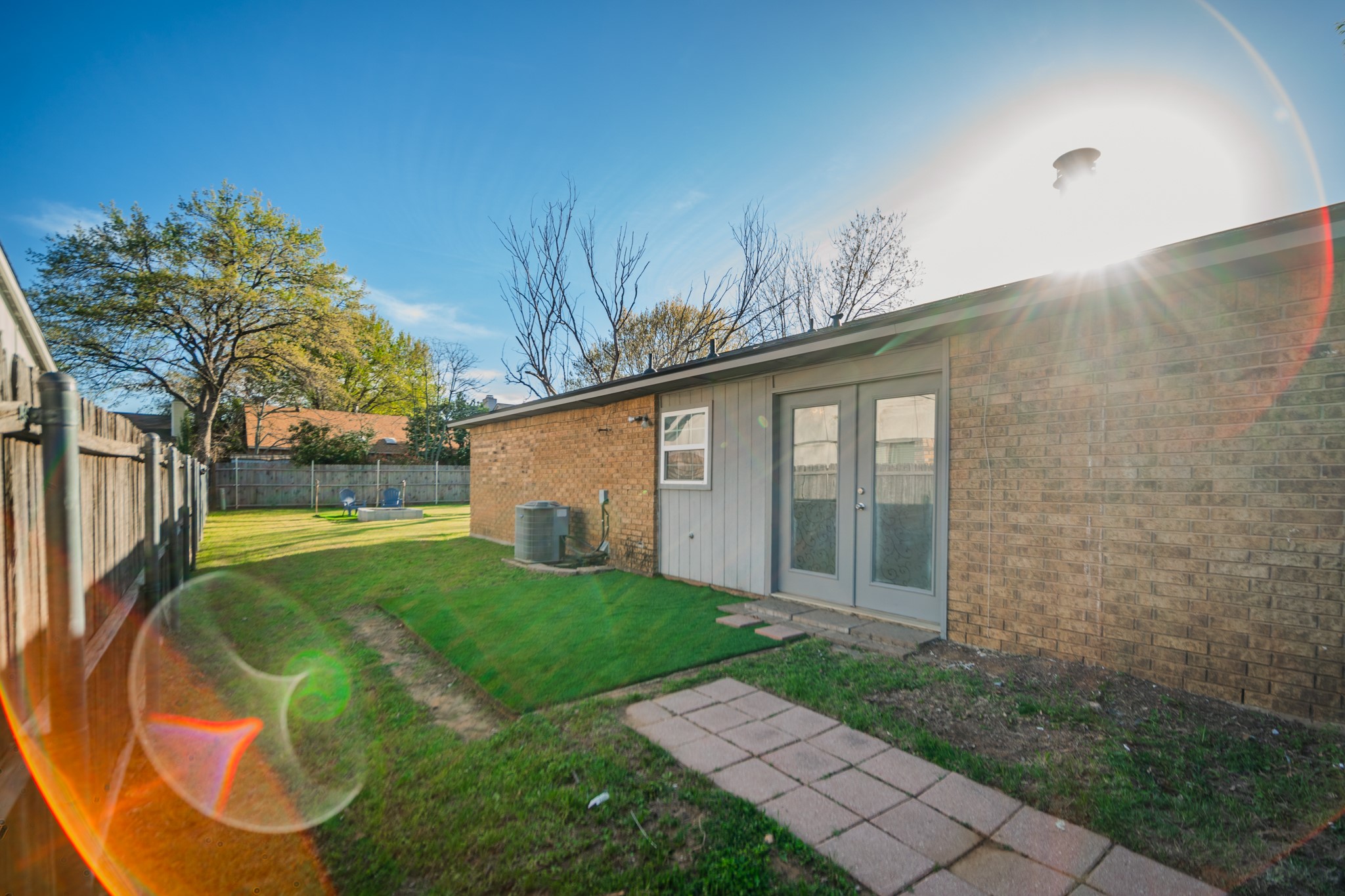 6802 Blackberry Drive Arlington TX 76016