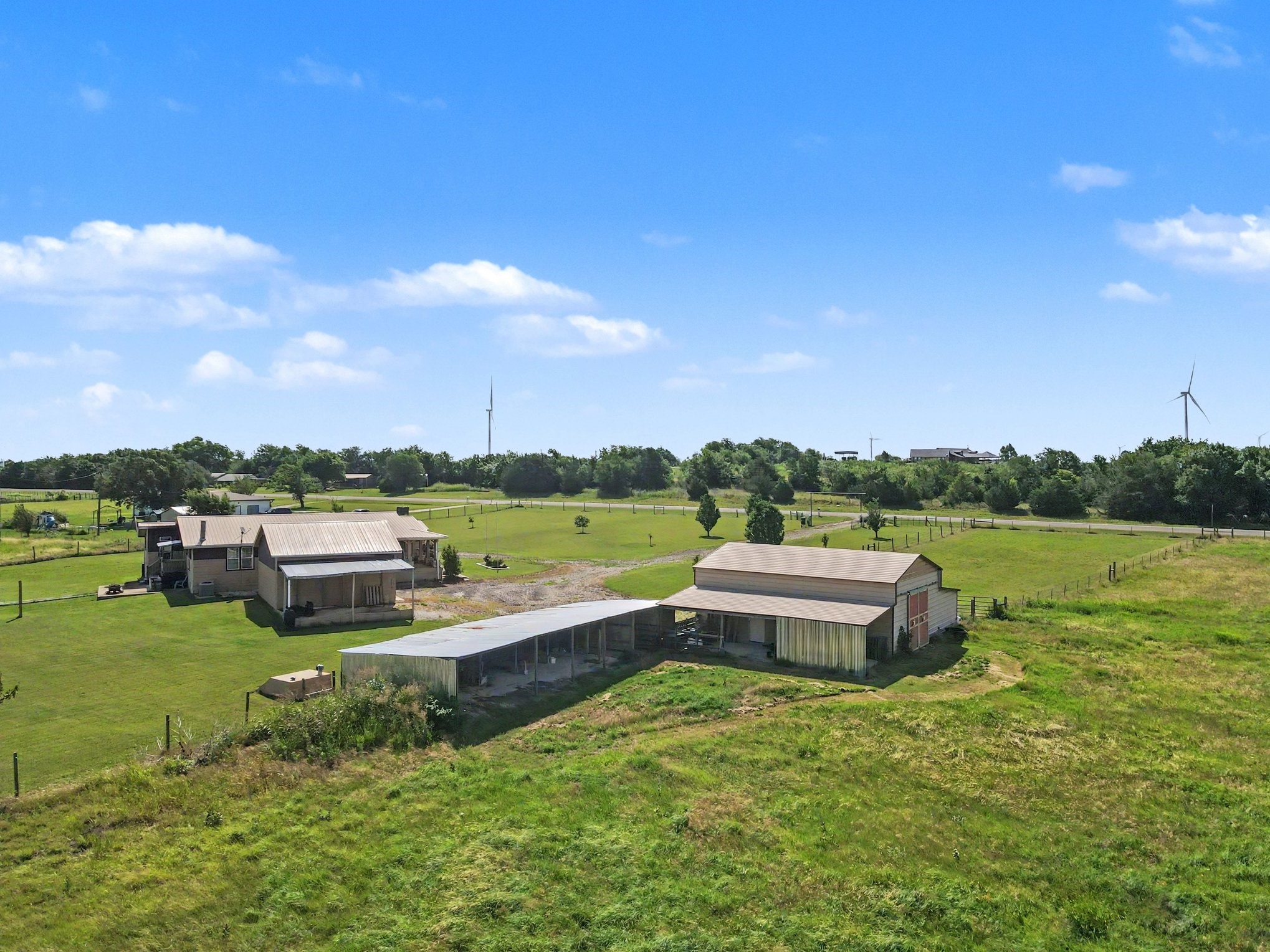 3200 NW 4th Street Hubbard TX 76648
