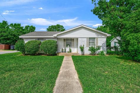 1302 N Brents Avenue Sherman TX 75090