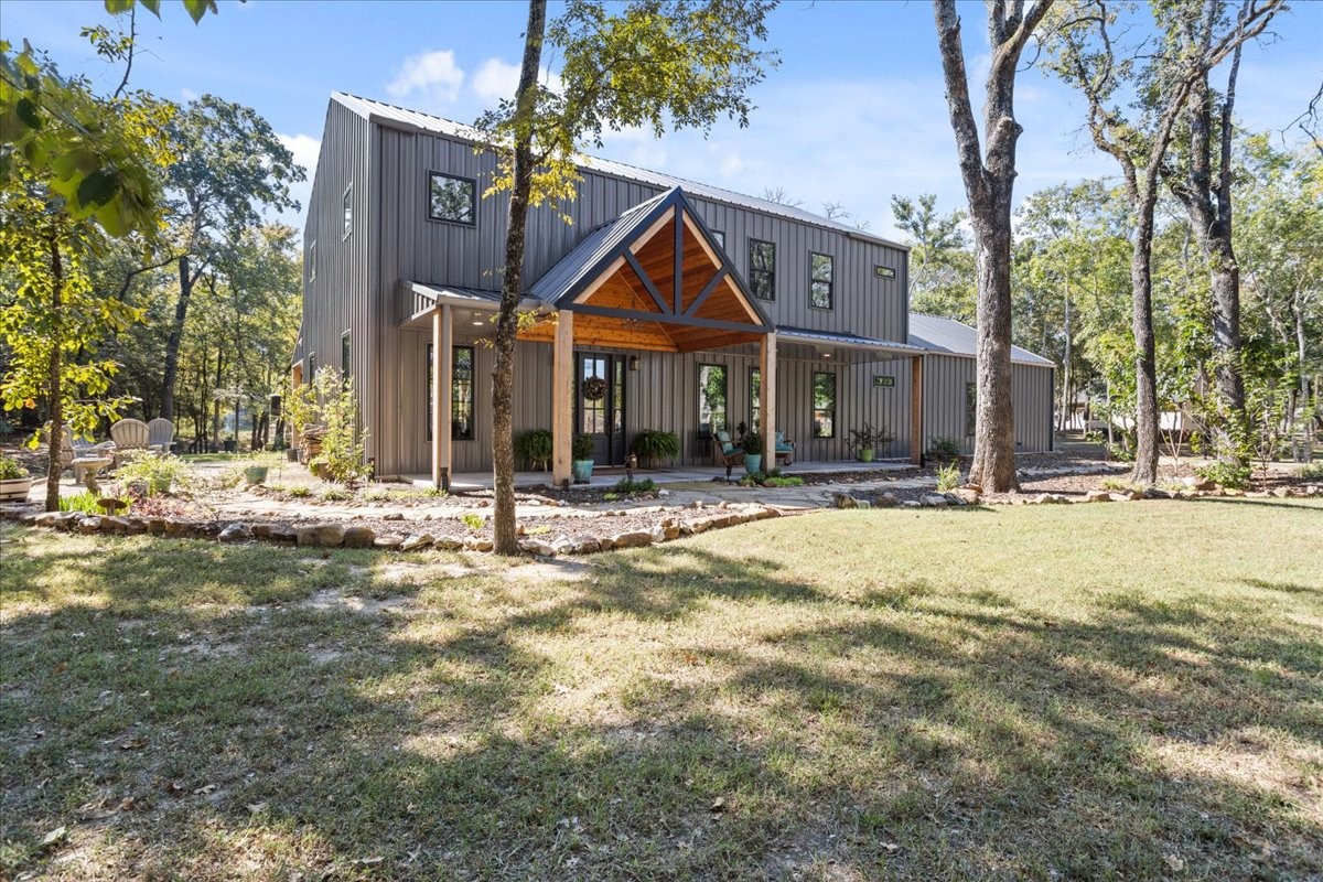 647 County Road 3318 Greenville TX 75402