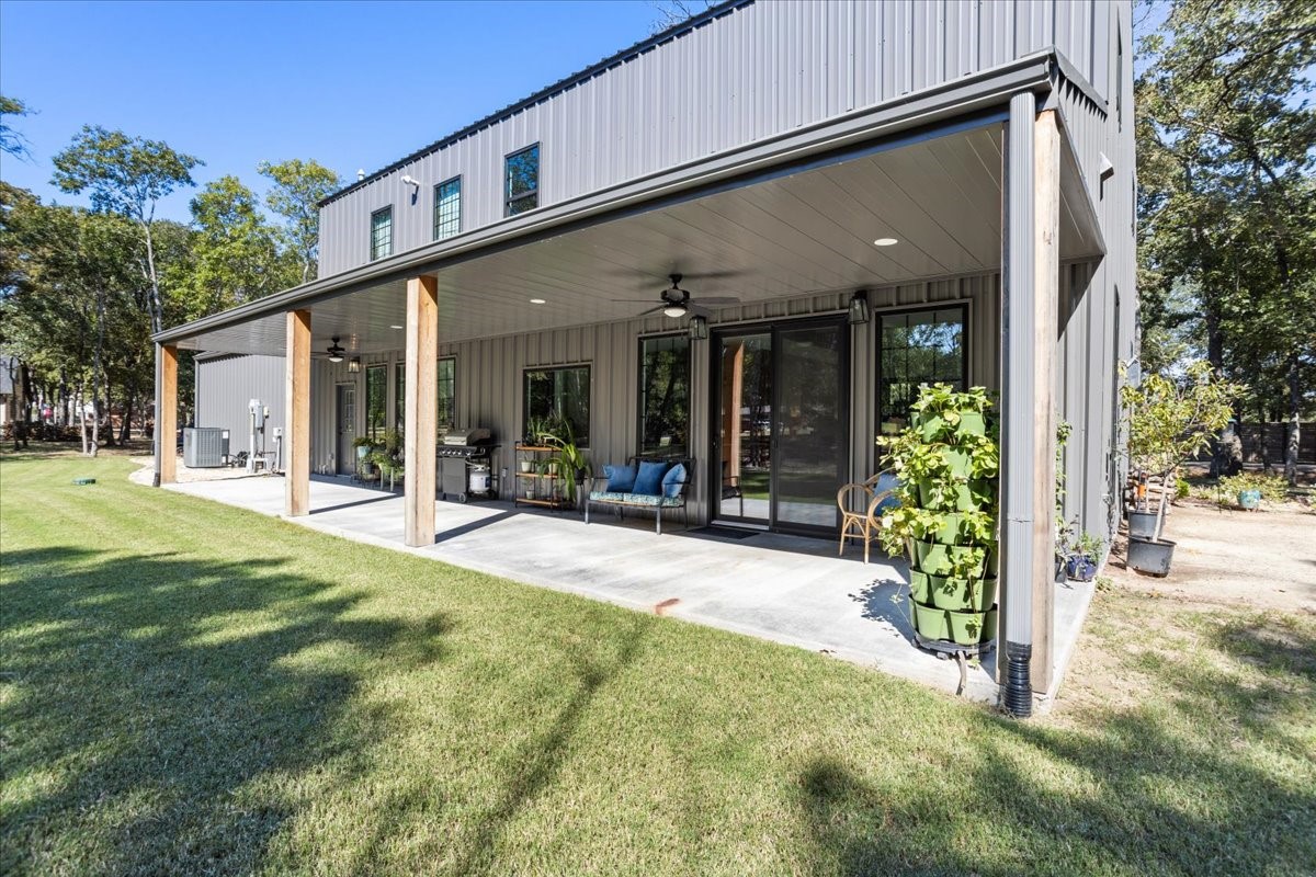 647 County Road 3318 Greenville TX 75402
