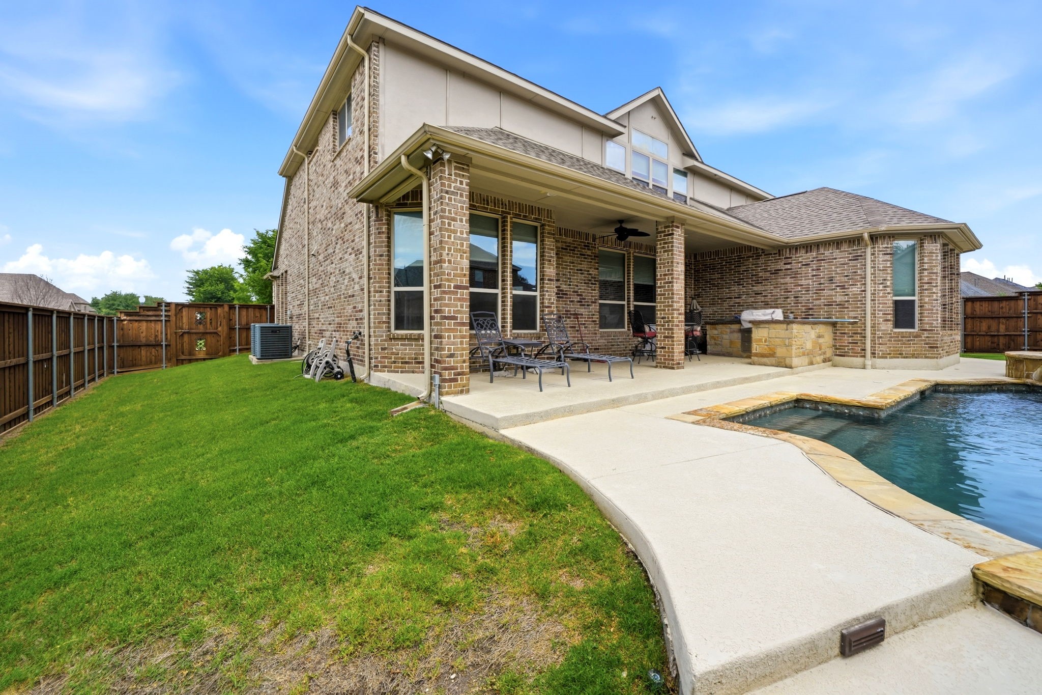 486 Hilltop Drive Murphy TX 75094