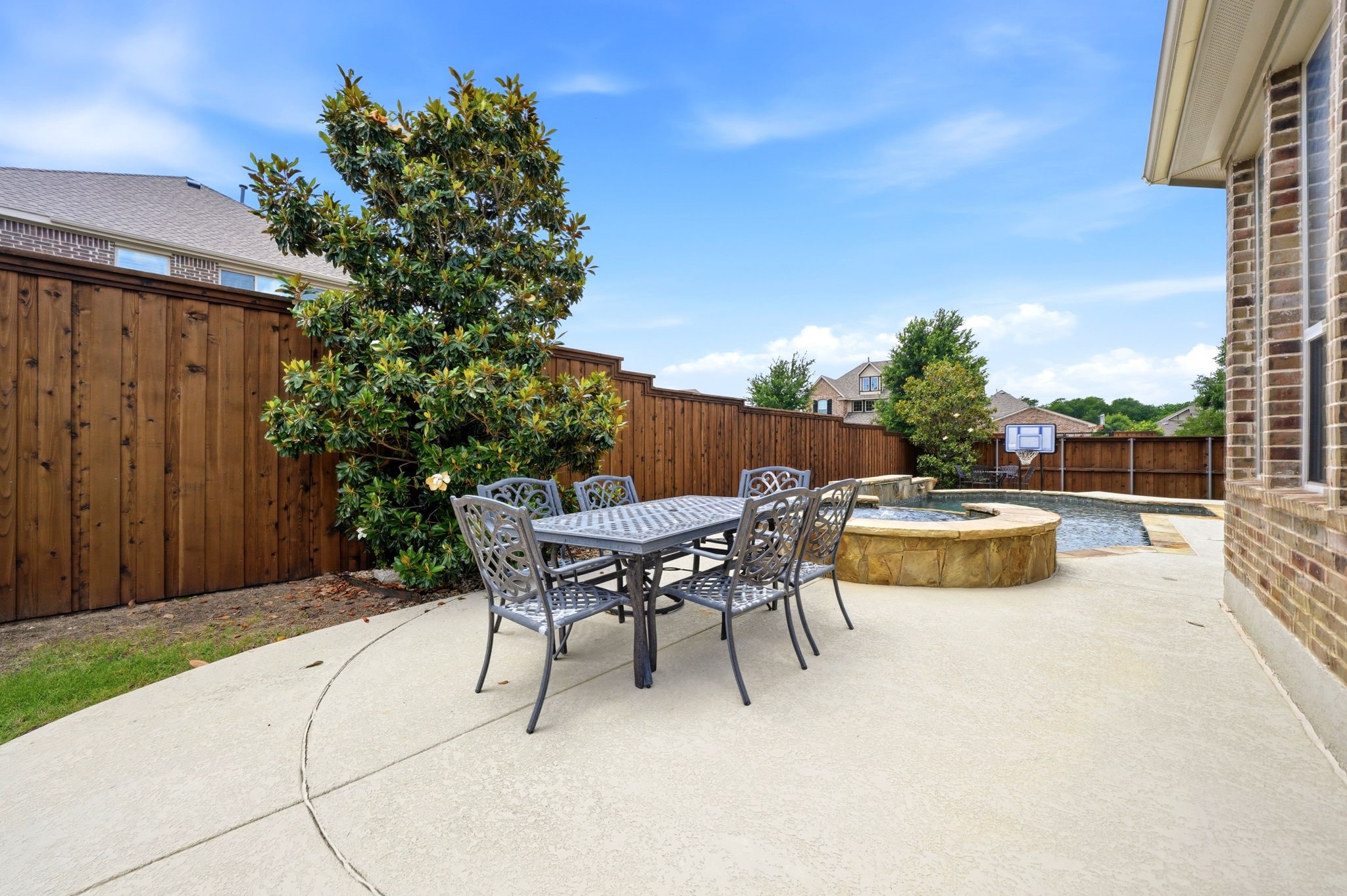 486 Hilltop Drive Murphy TX 75094