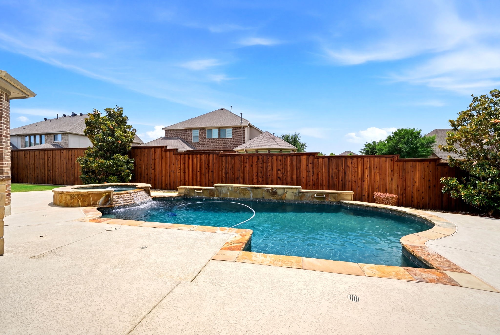 486 Hilltop Drive Murphy TX 75094