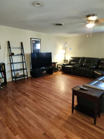 5225 Stephanie Drive Haltom City TX 76117