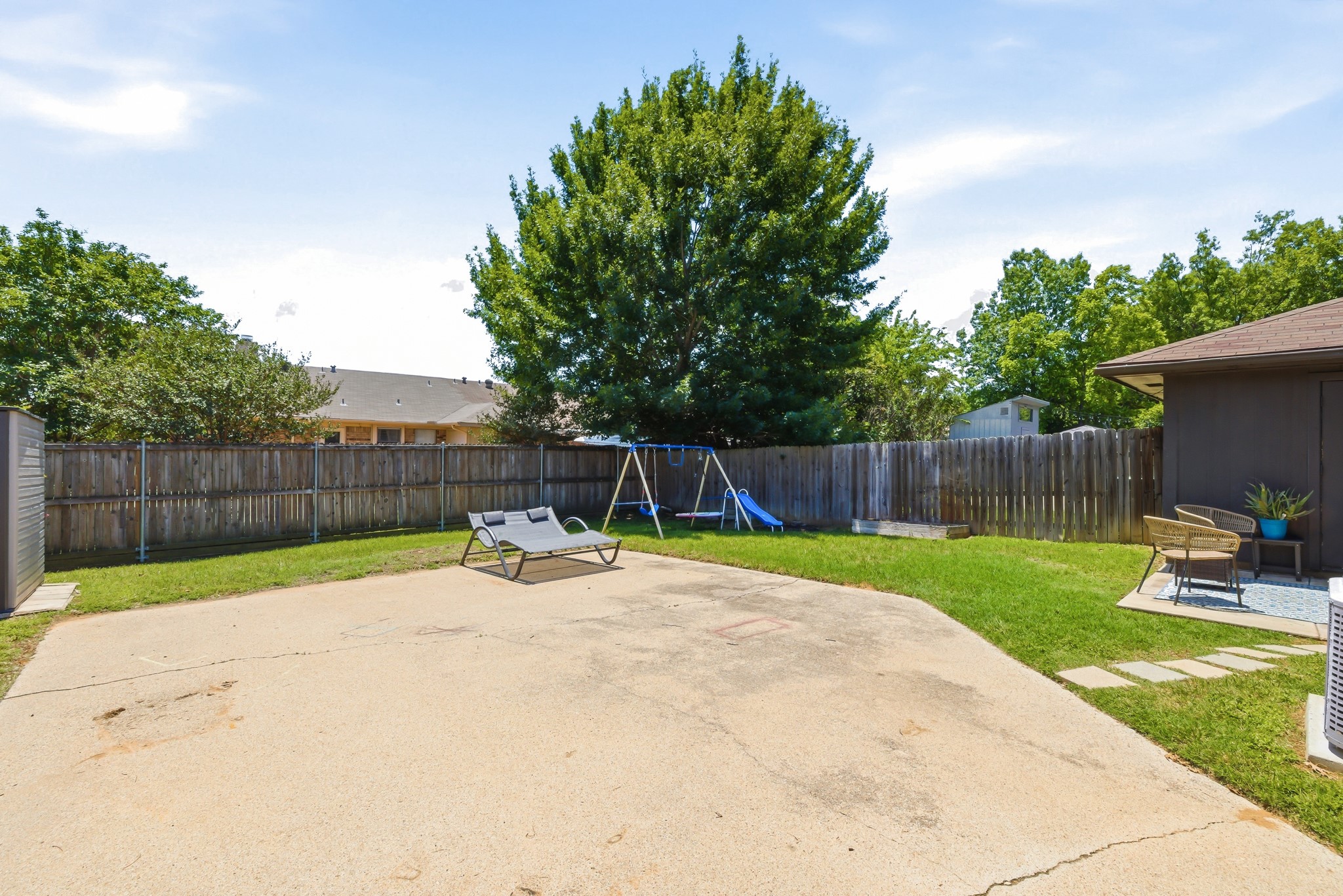 2420 Oakmont Drive Bedford TX 76022