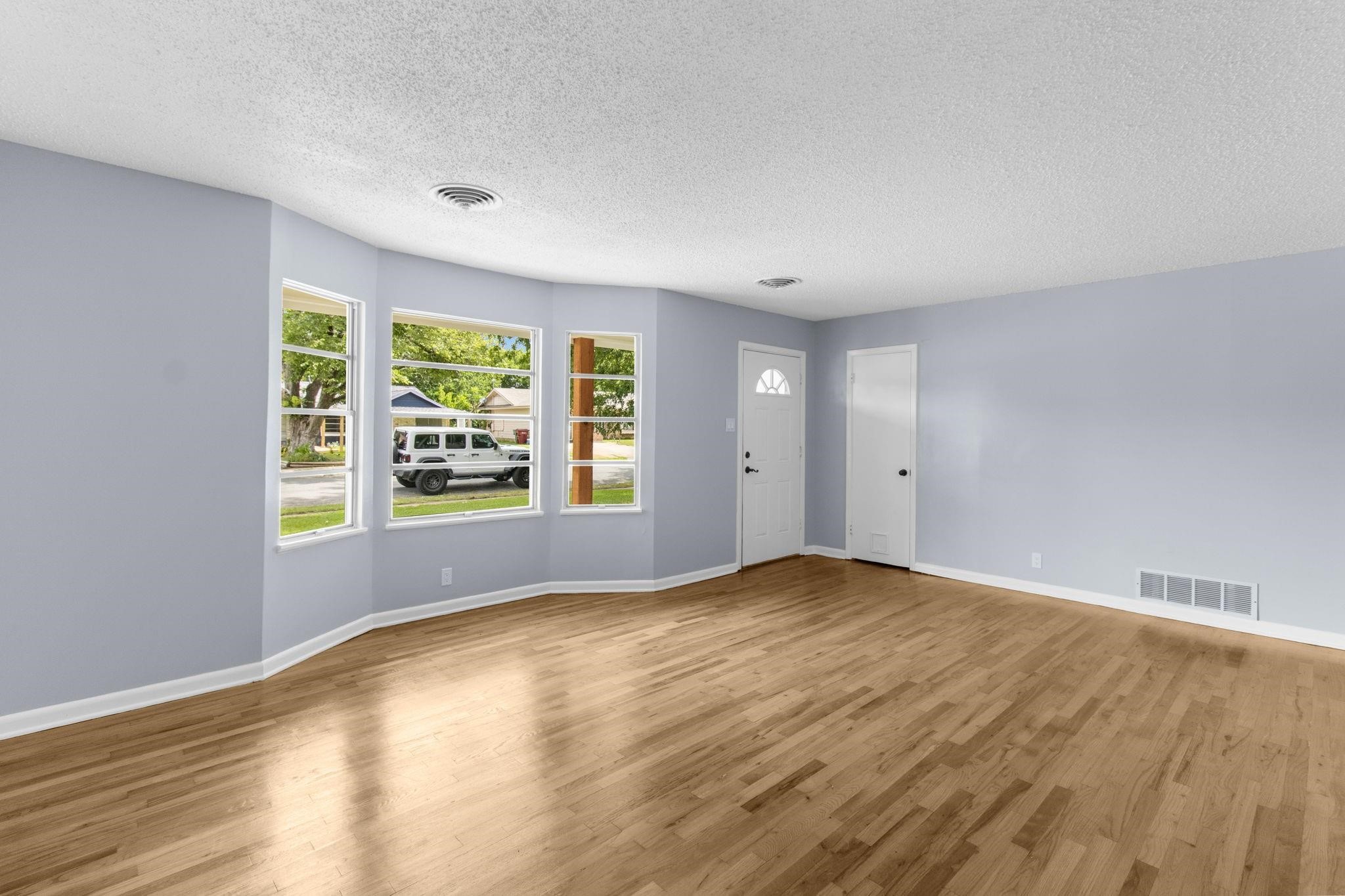 1818 W Belden Street Sherman TX 75092
