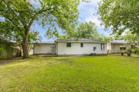 1818 W Belden Street Sherman TX 75092