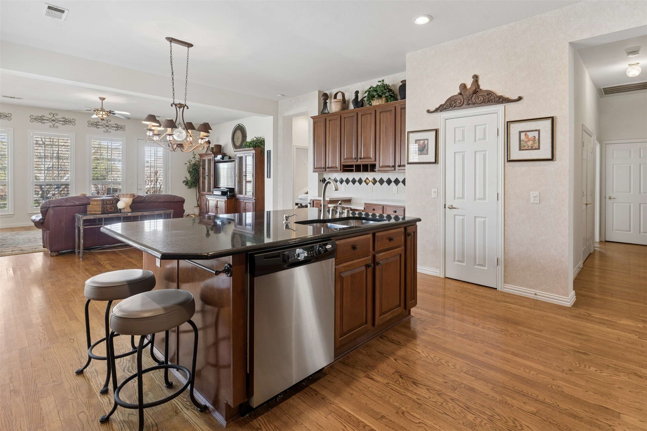 379 Southern Hills Drive Fairview TX 75069