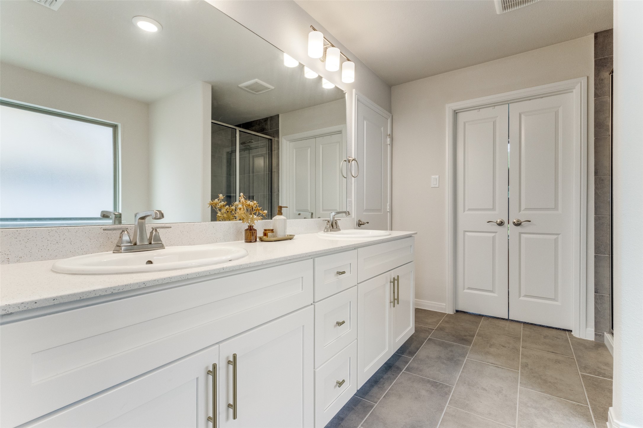 1813 Lakemont Drive Van Alstyne TX 75495