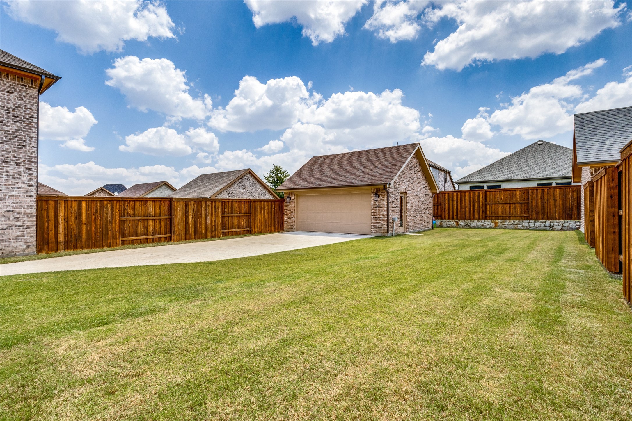 1813 Lakemont Drive Van Alstyne TX 75495