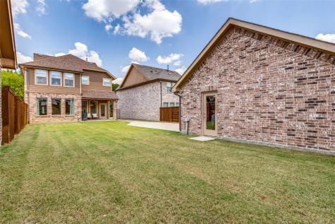 1813 Lakemont Drive Van Alstyne TX 75495