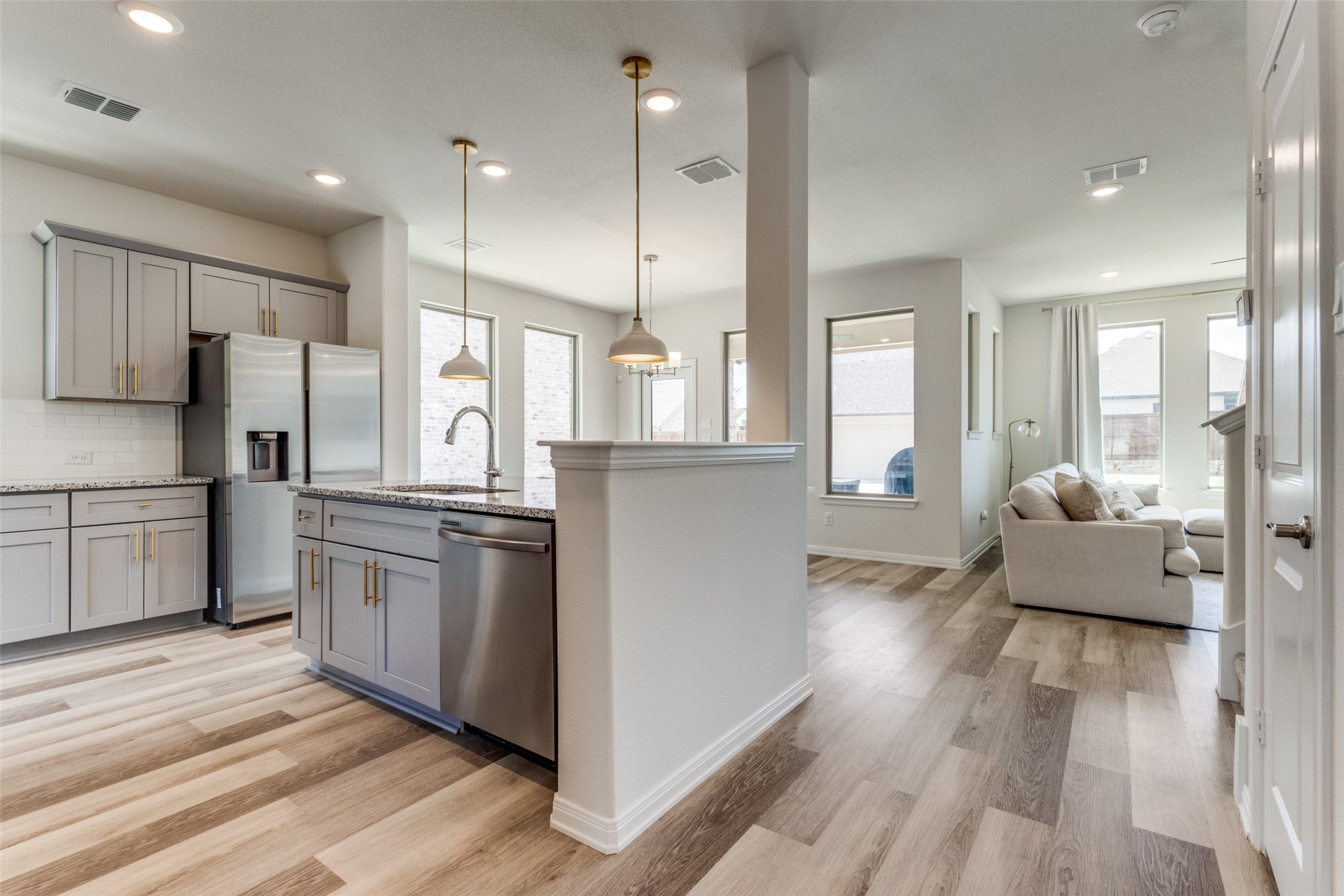 1813 Lakemont Drive Van Alstyne TX 75495