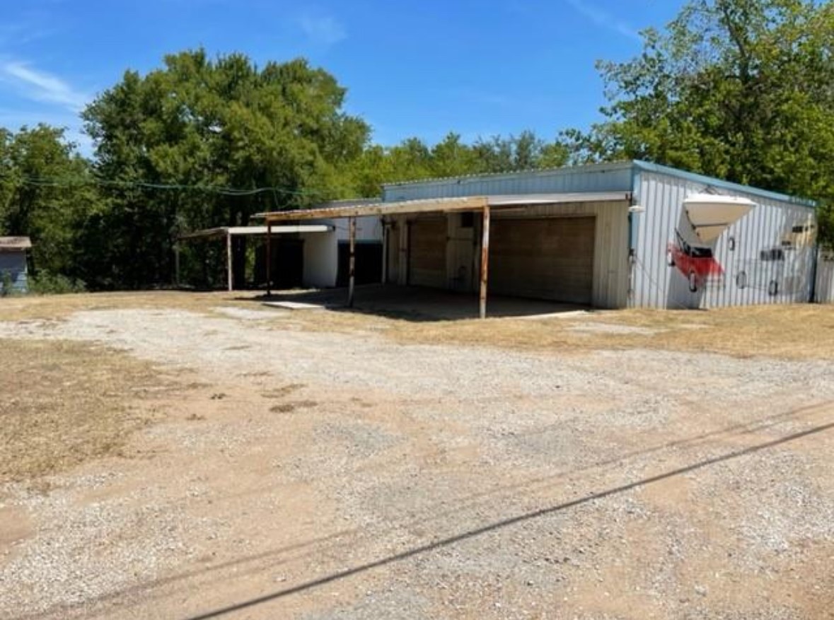 312 Alexander Lane Bridgeport TX 76426