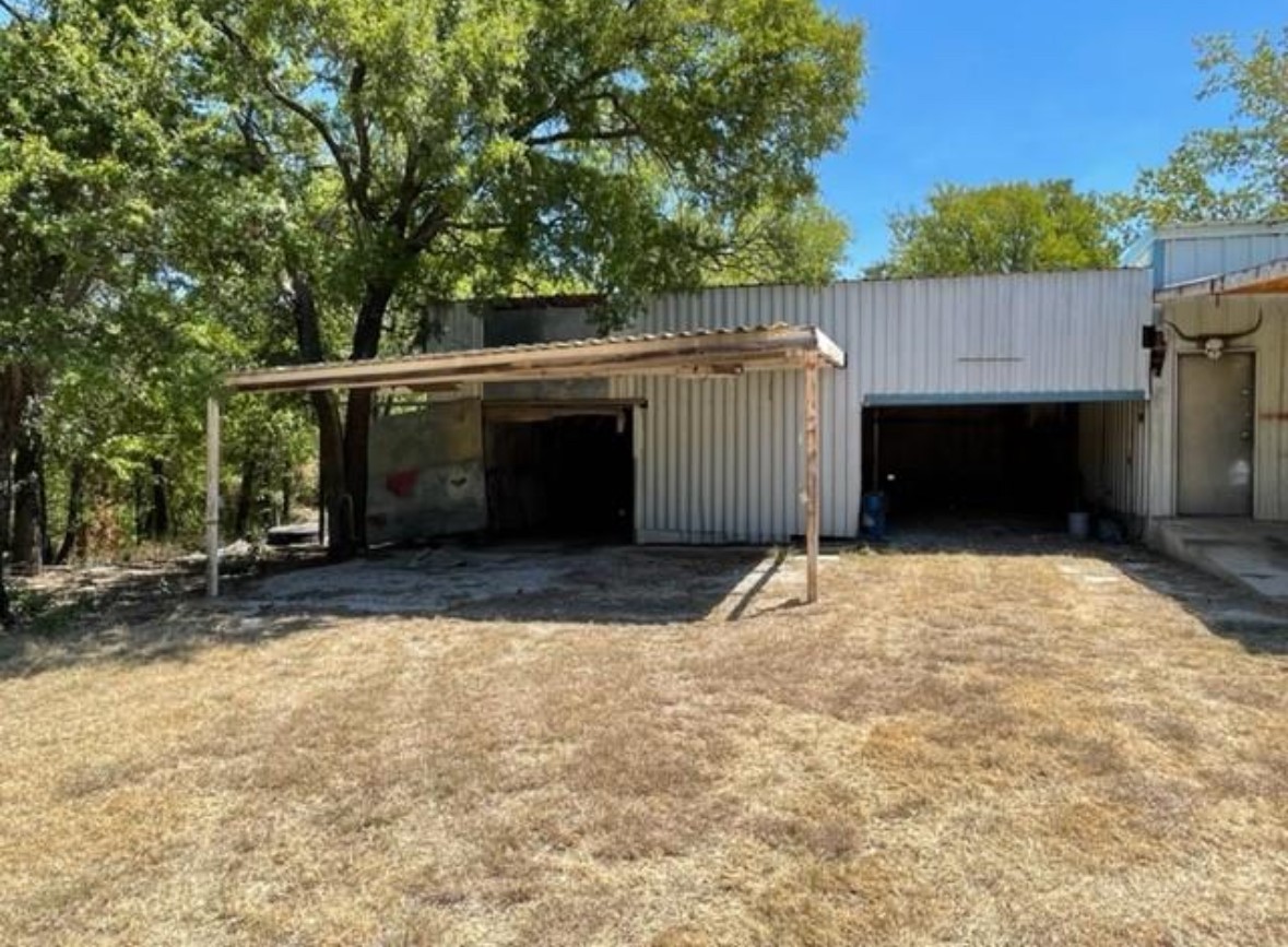 312 Alexander Lane Bridgeport TX 76426