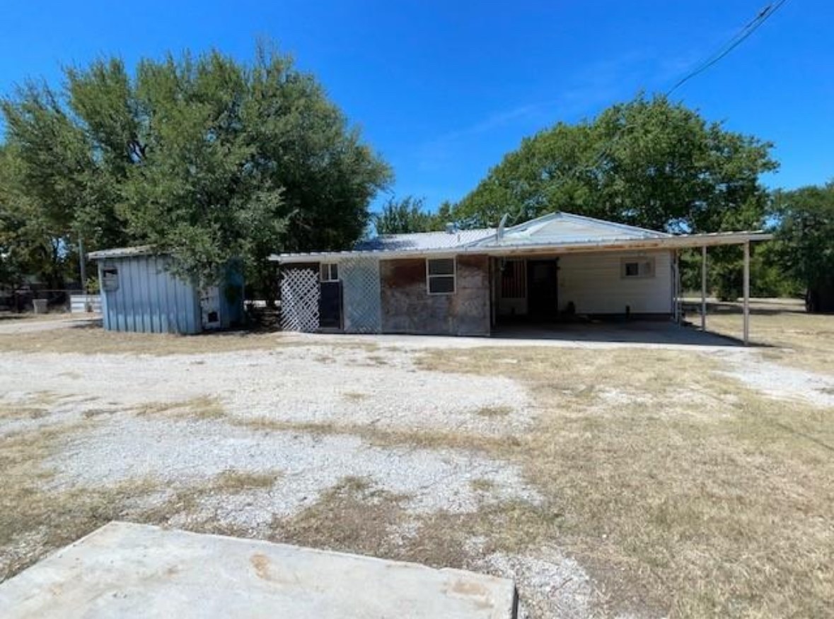 312 Alexander Lane Bridgeport TX 76426