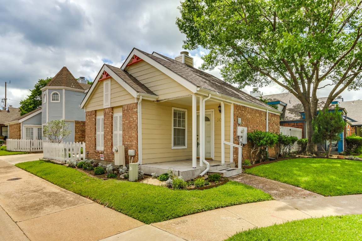 3132 Royal Gable Drive Dallas TX 75229