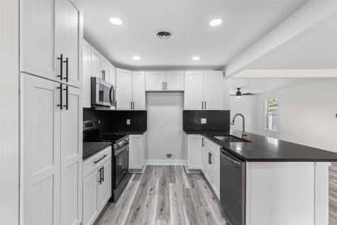 2327 Brookfield Avenue Dallas TX 75235