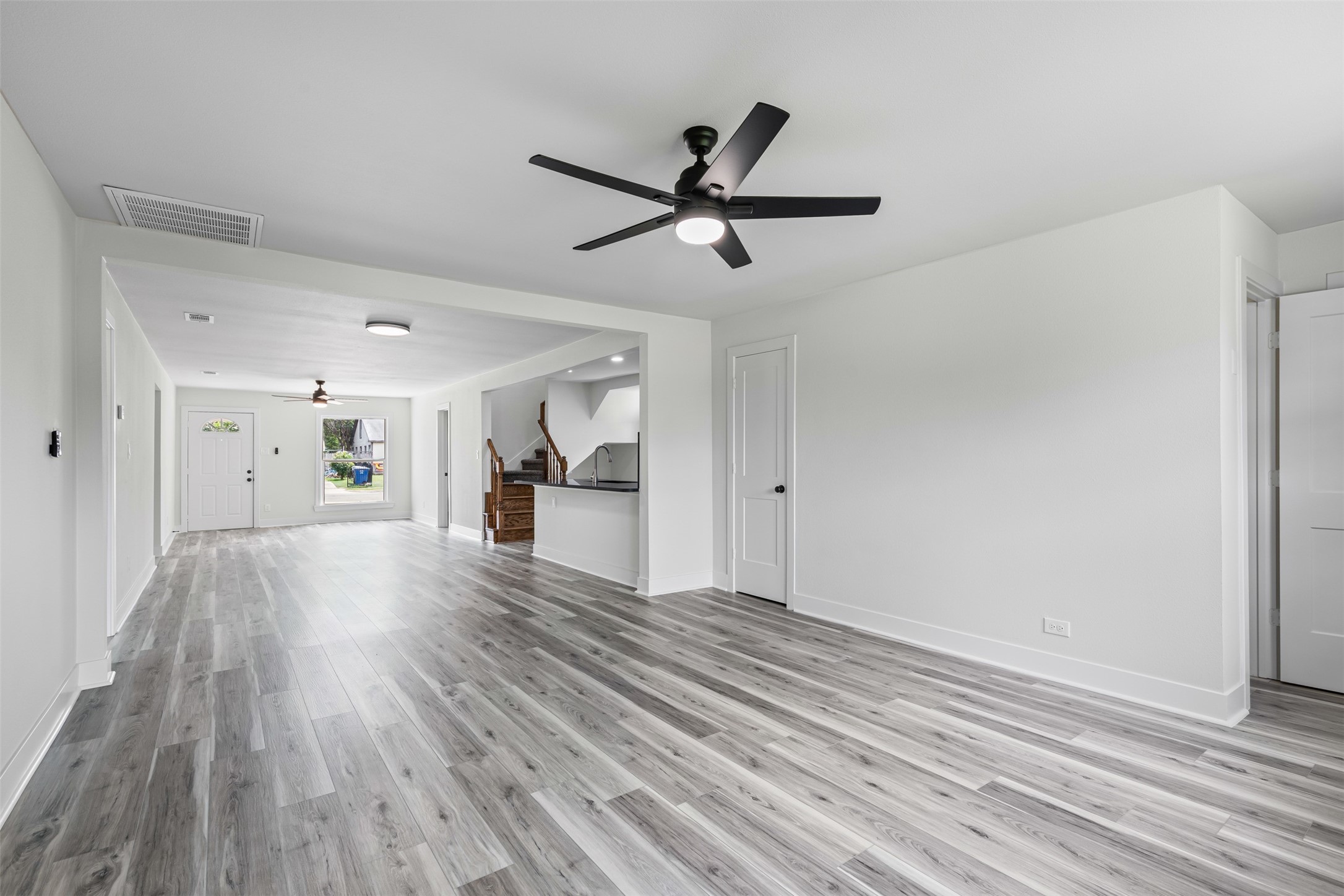 2327 Brookfield Avenue Dallas TX 75235