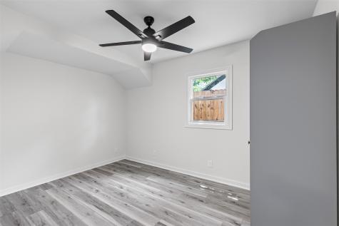 2327 Brookfield Avenue Dallas TX 75235