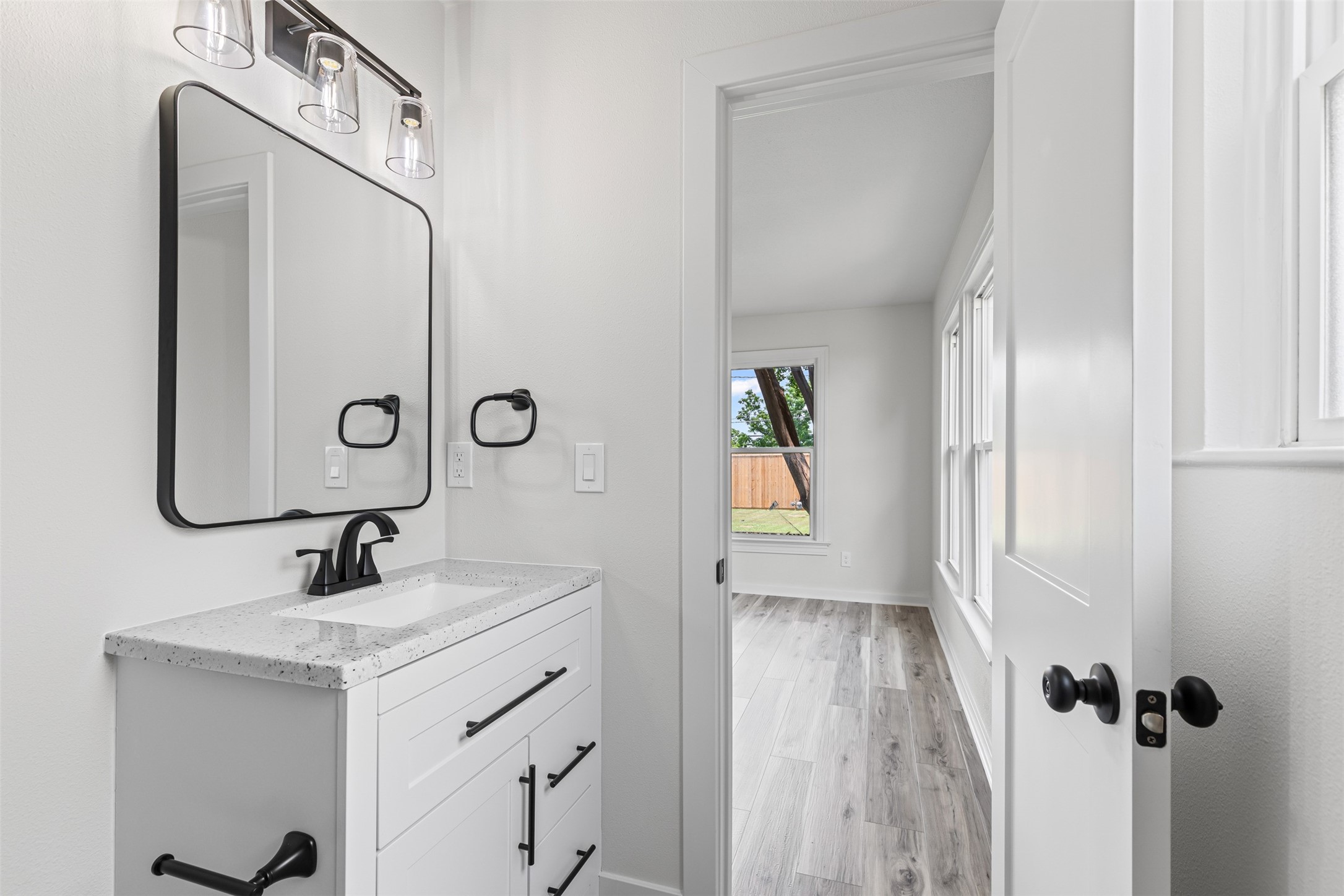 2327 Brookfield Avenue Dallas TX 75235