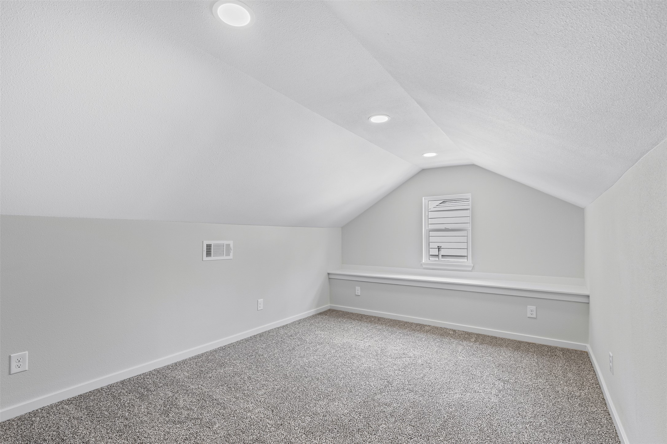 2327 Brookfield Avenue Dallas TX 75235