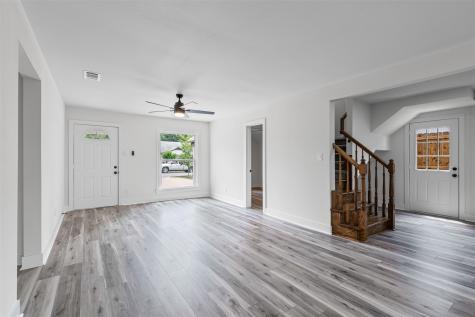 2327 Brookfield Avenue Dallas TX 75235