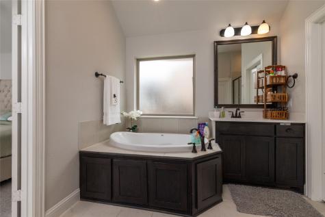 4045 Grove Valley Road Midlothian TX 76065