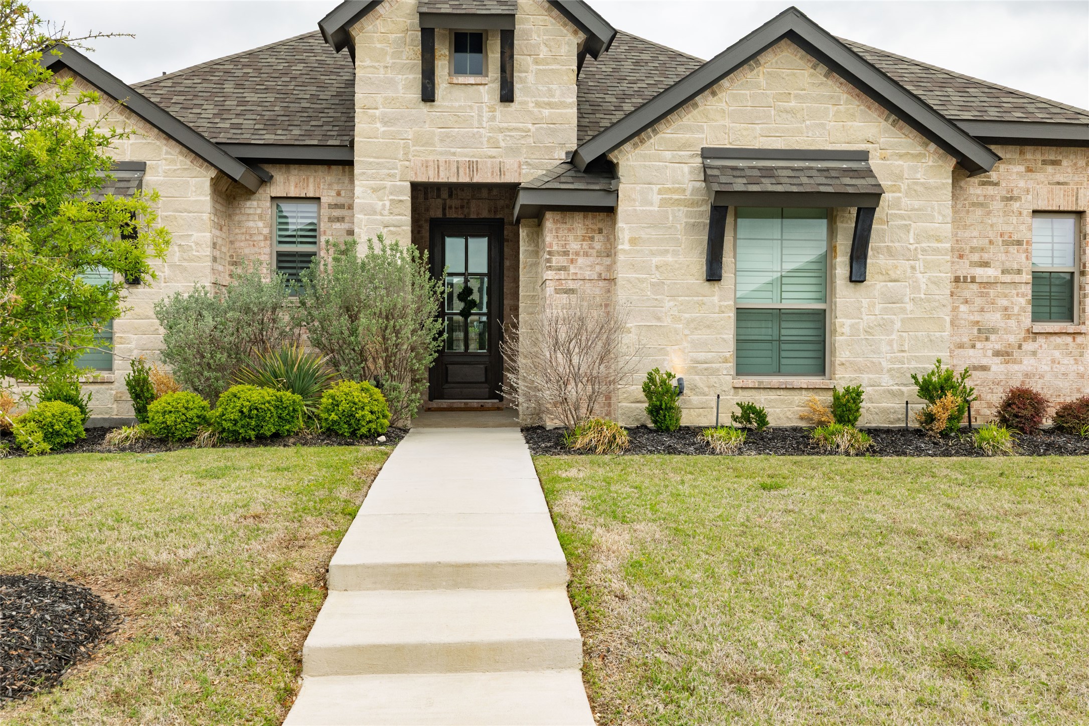 4045 Grove Valley Road Midlothian TX 76065