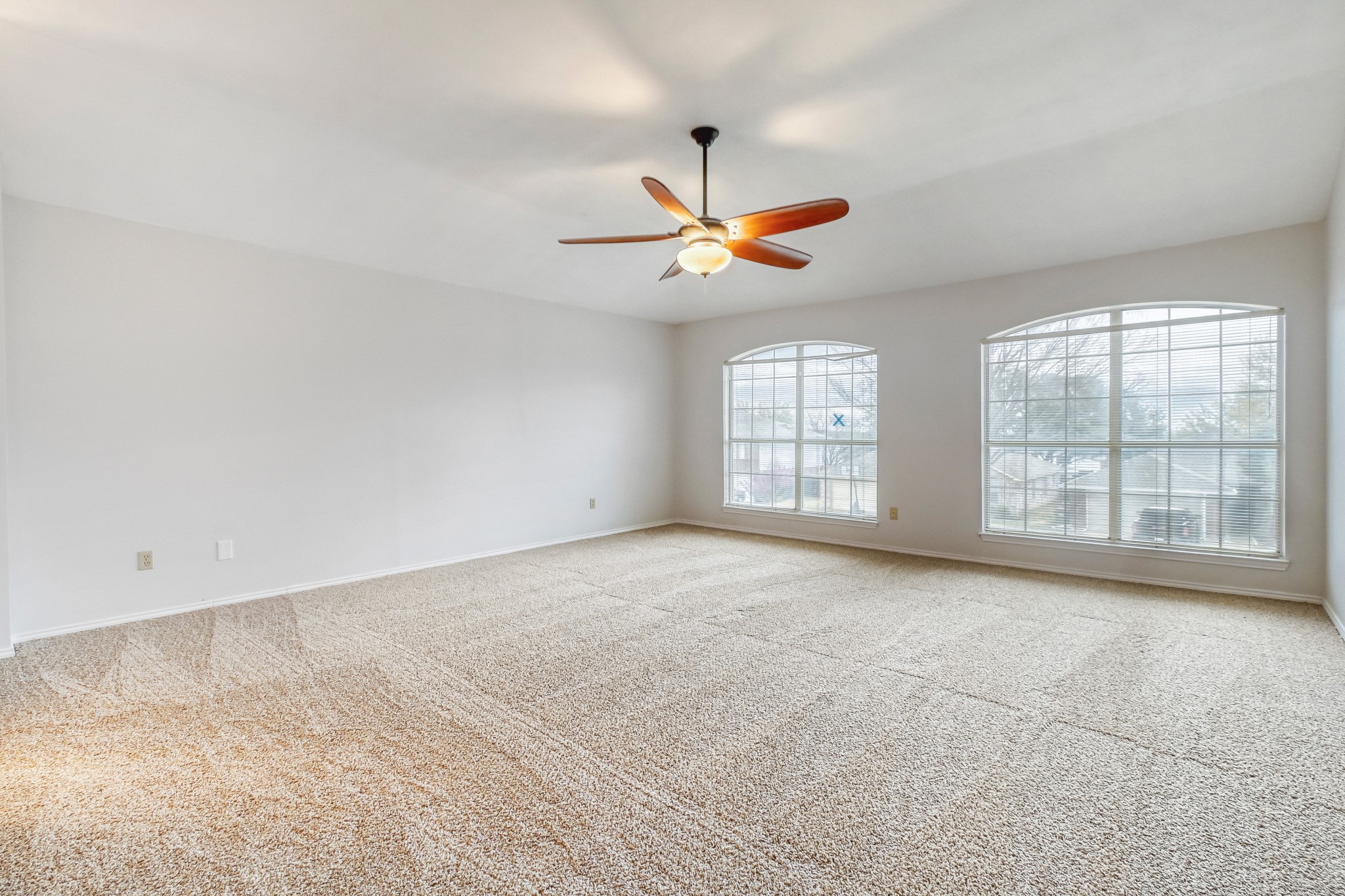 2112 Meadowview Drive Corinth TX 76210