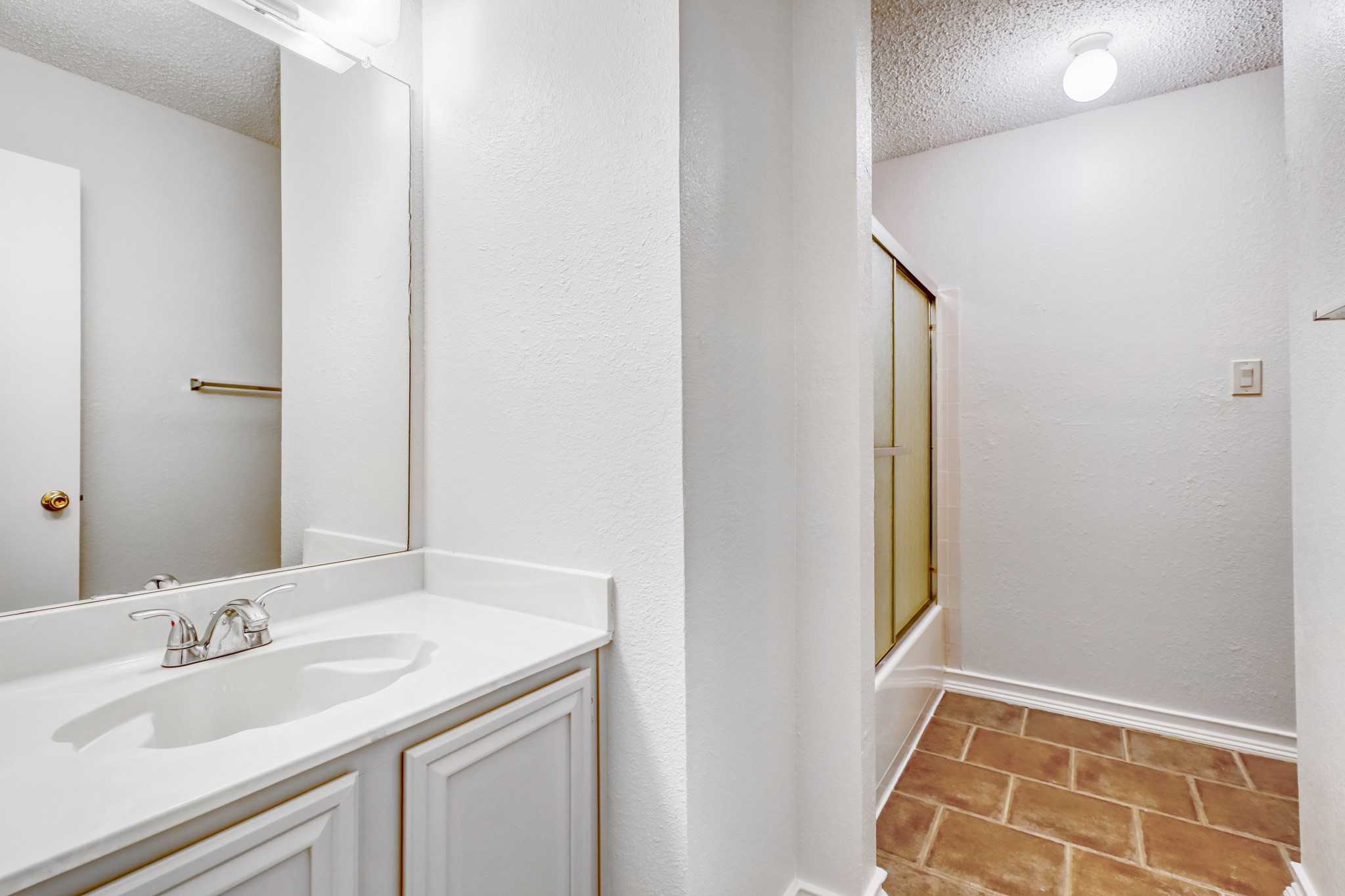 2112 Meadowview Drive Corinth TX 76210