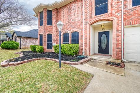 2112 Meadowview Drive Corinth TX 76210
