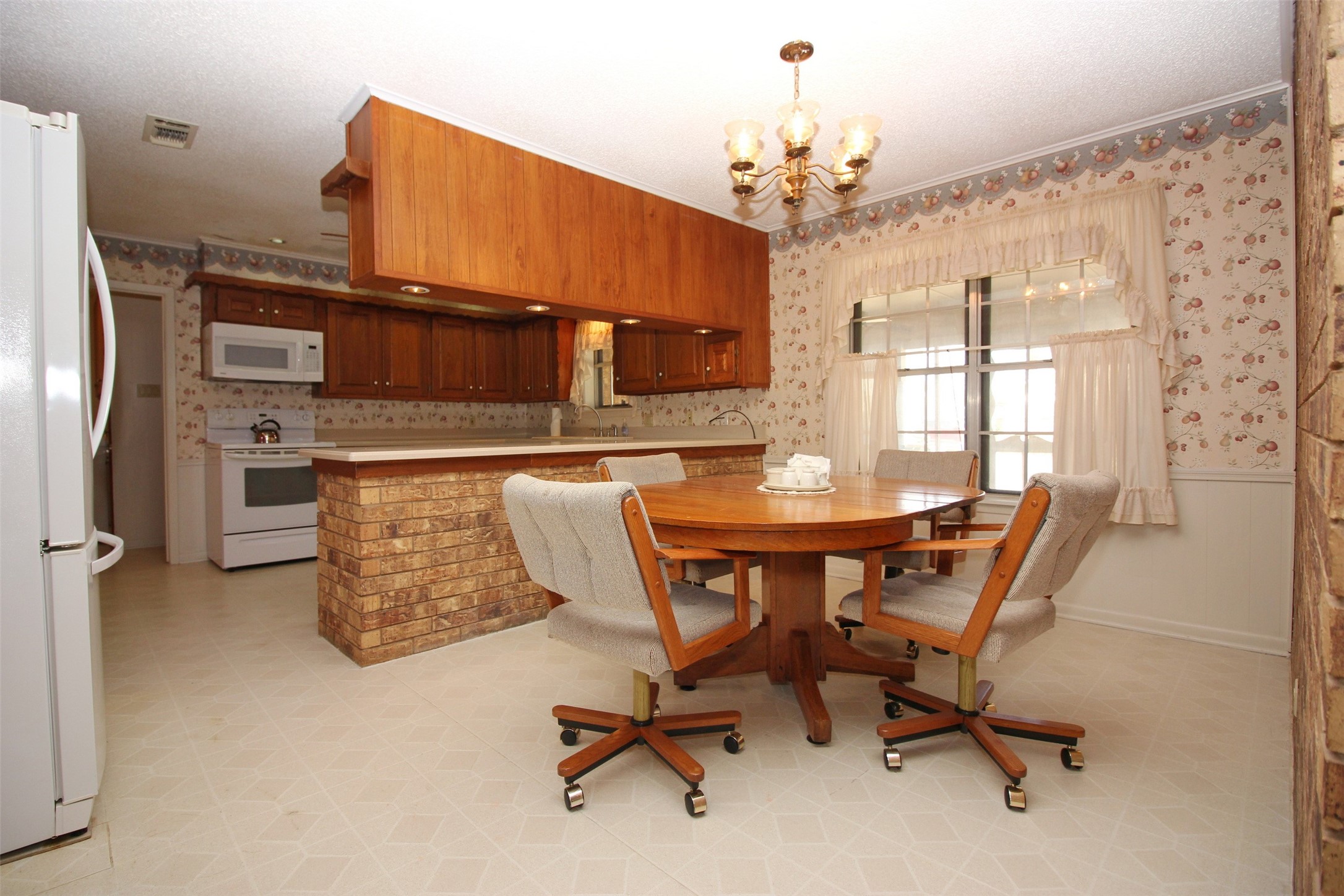 400 S Fordyce Street Blooming Grove TX 76626