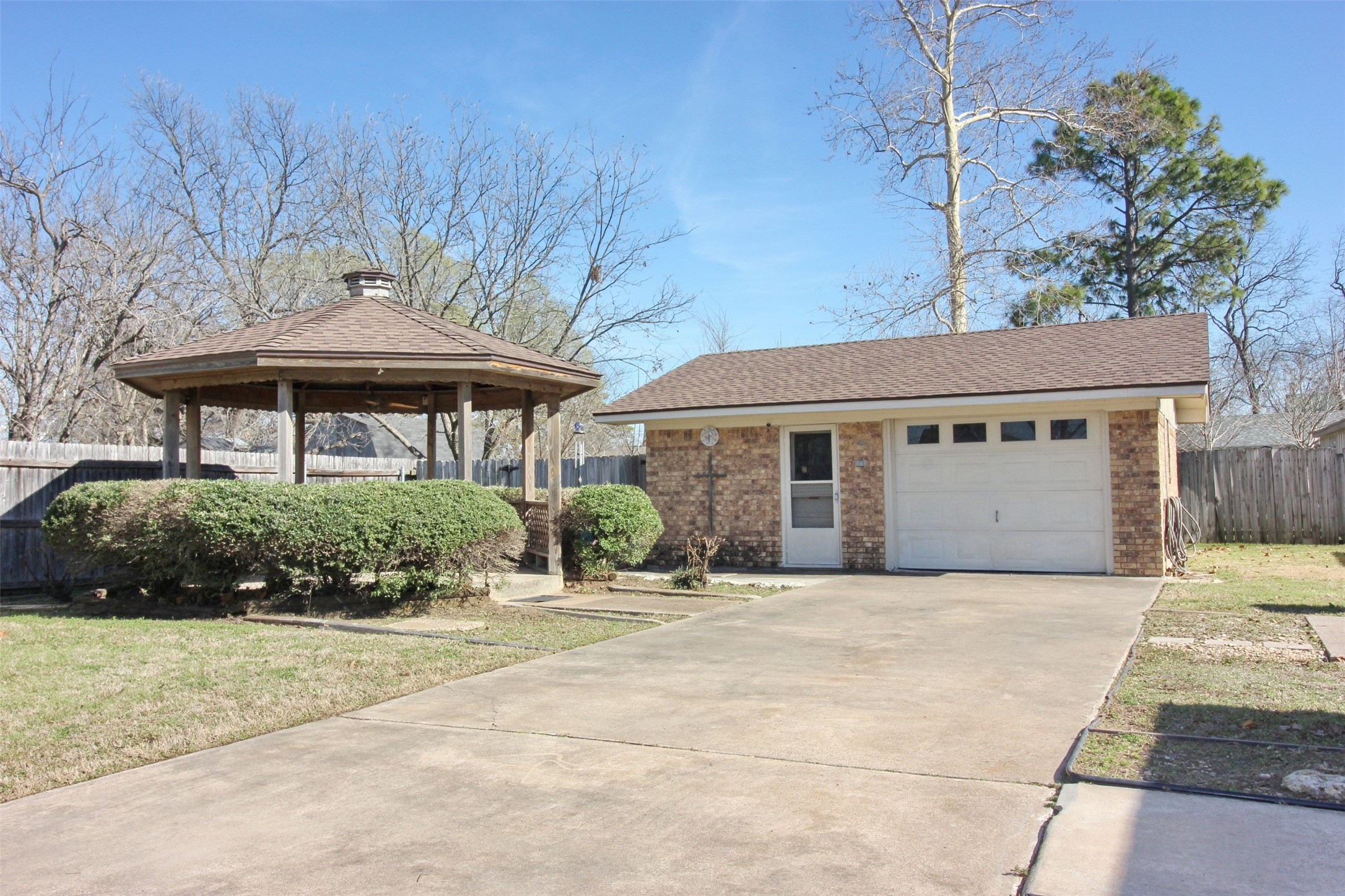400 S Fordyce Street Blooming Grove TX 76626