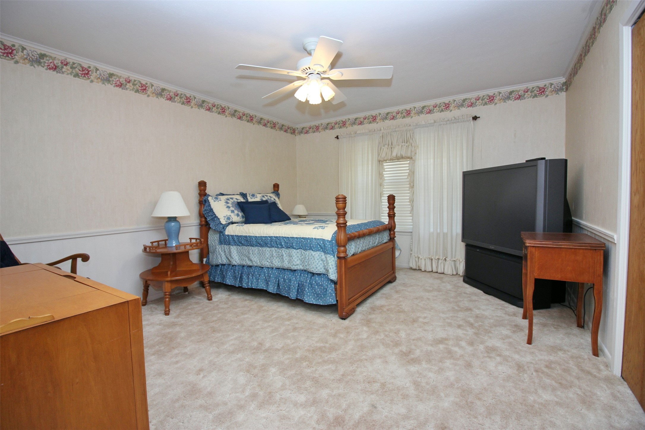 400 S Fordyce Street Blooming Grove TX 76626