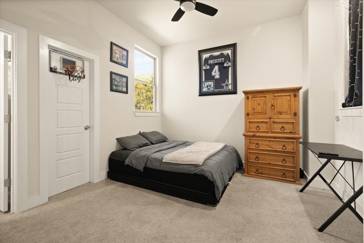 5511 Black Pine Circle Granbury TX 76048