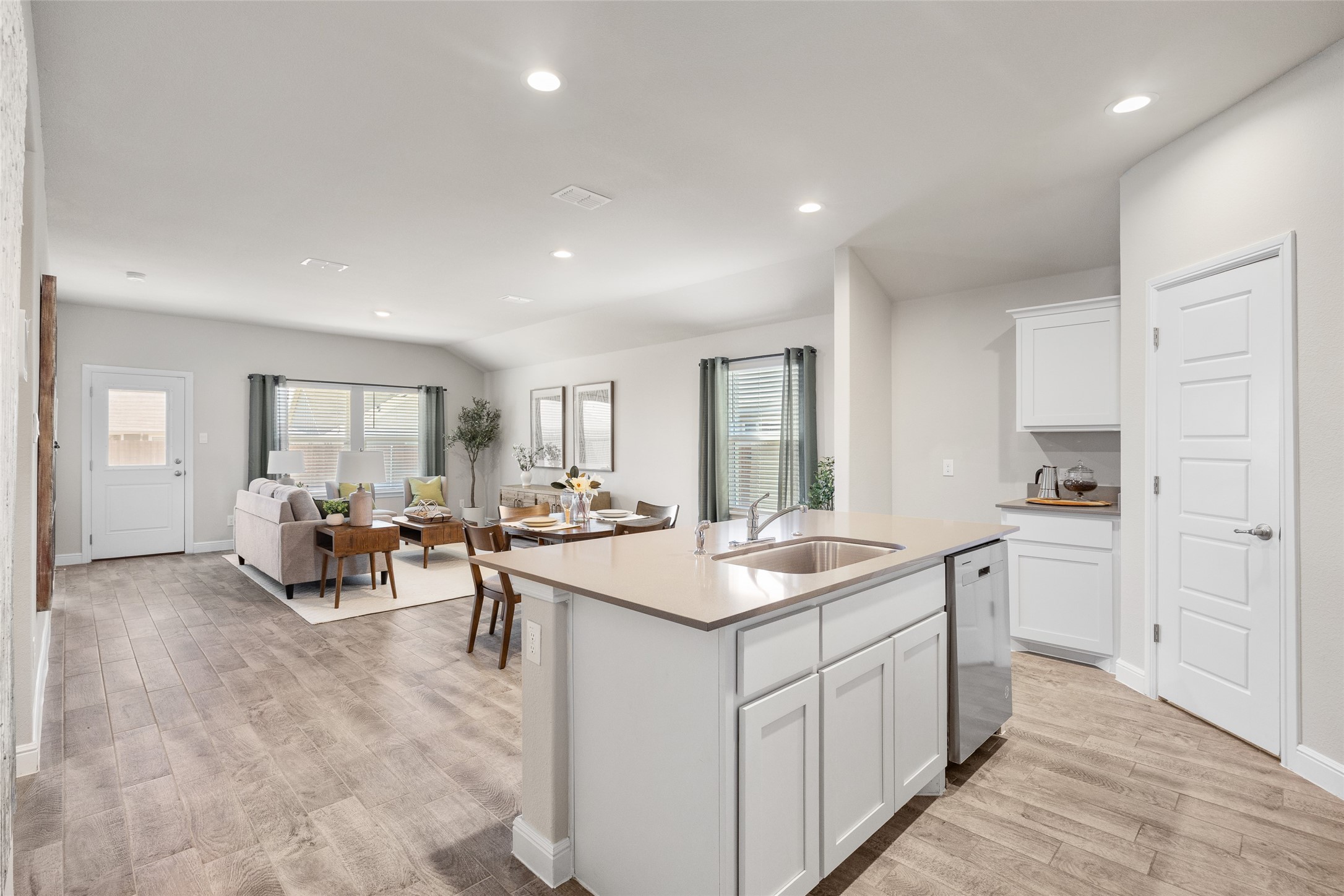 721 Breckenridge Park Drive Alvarado TX 76009