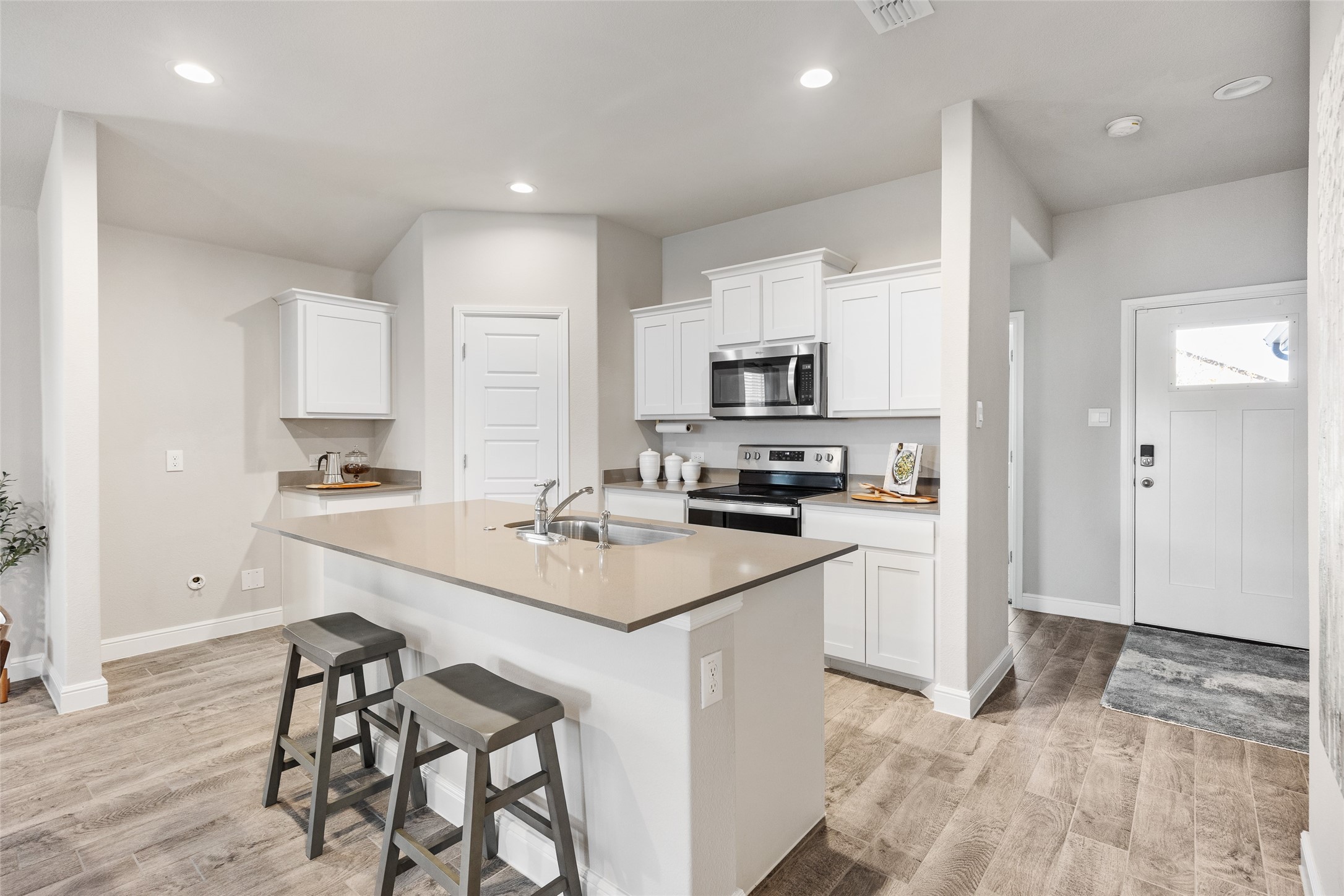 721 Breckenridge Park Drive Alvarado TX 76009