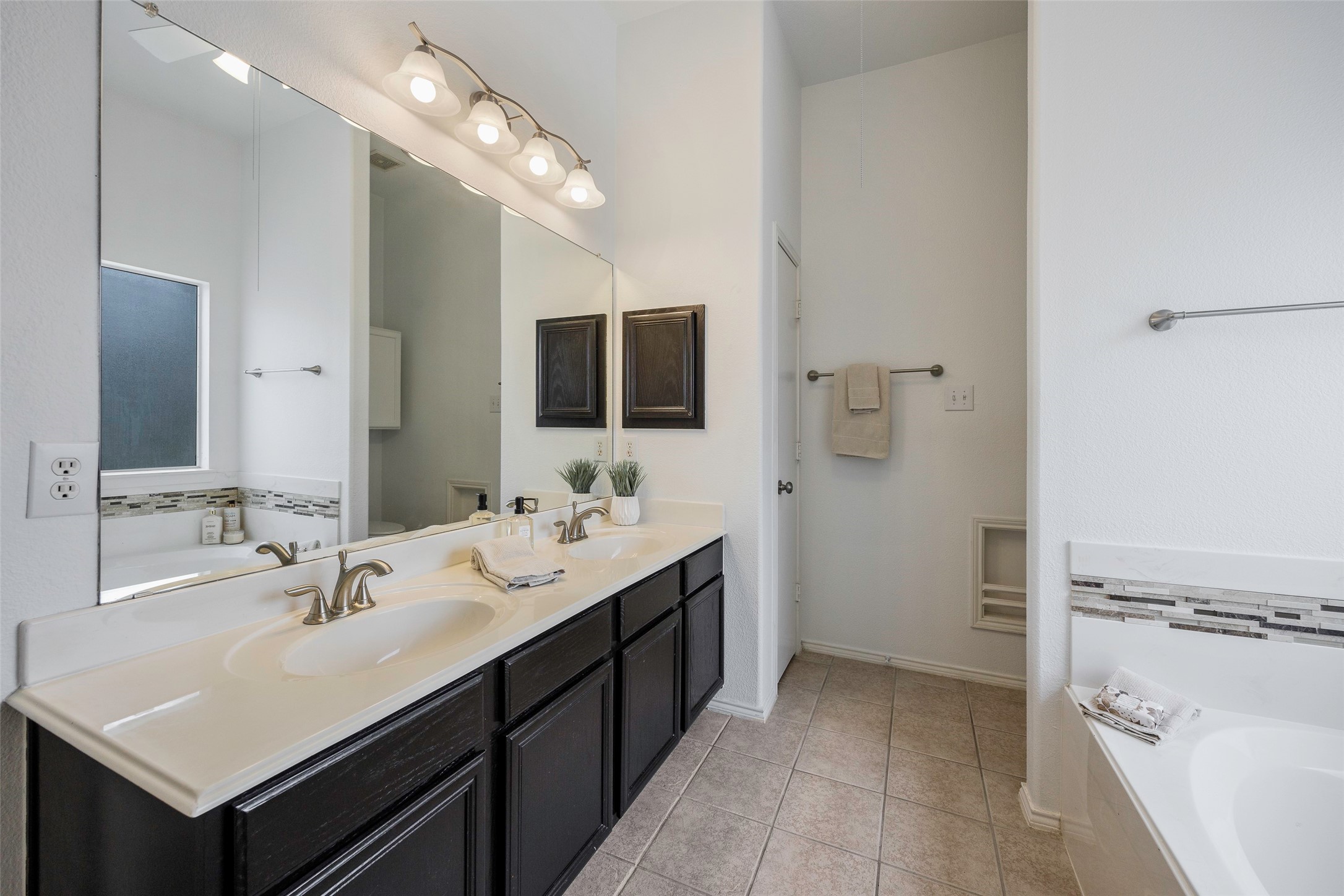 9201 Norfolk Lane Mckinney TX 75071