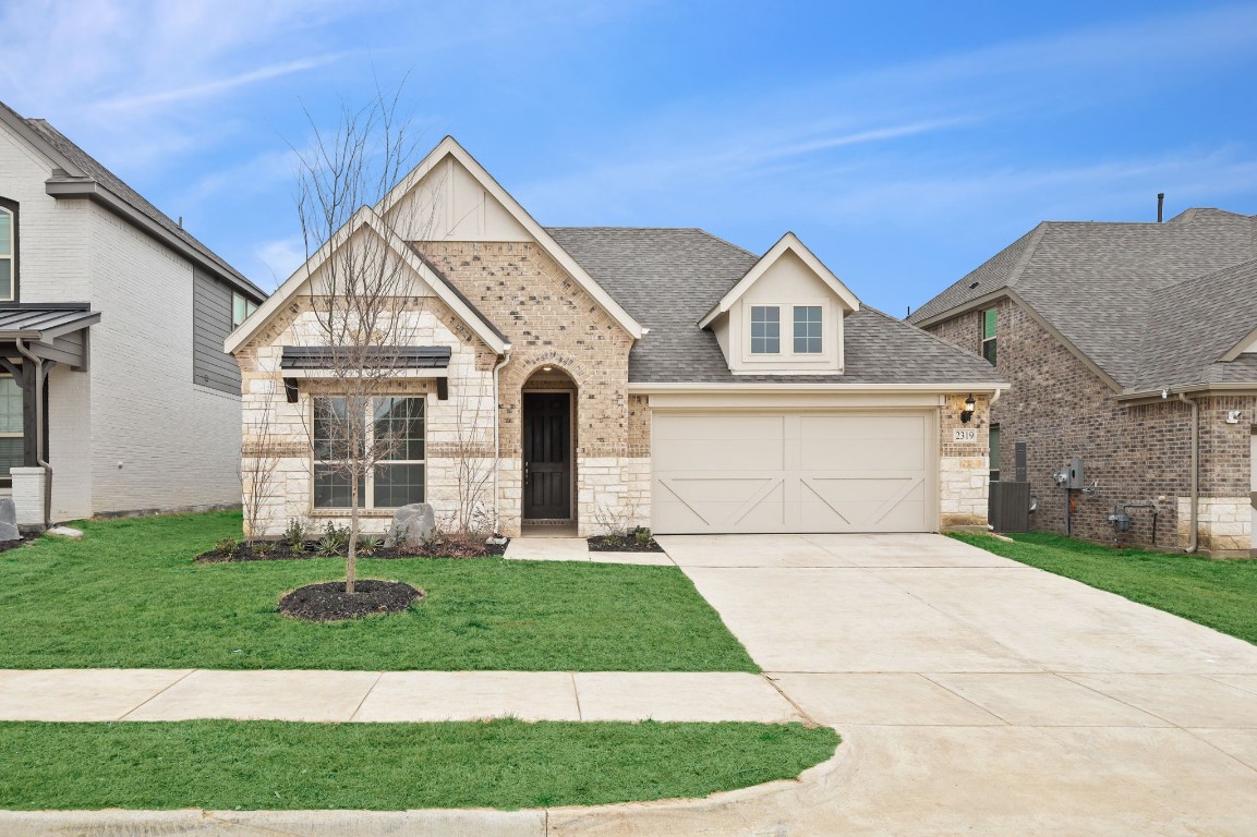 2319 Lannister Street Mansfield TX 76063