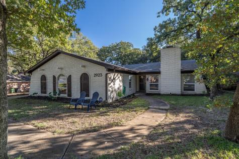 2923 Canyon Drive Grapevine TX 76051